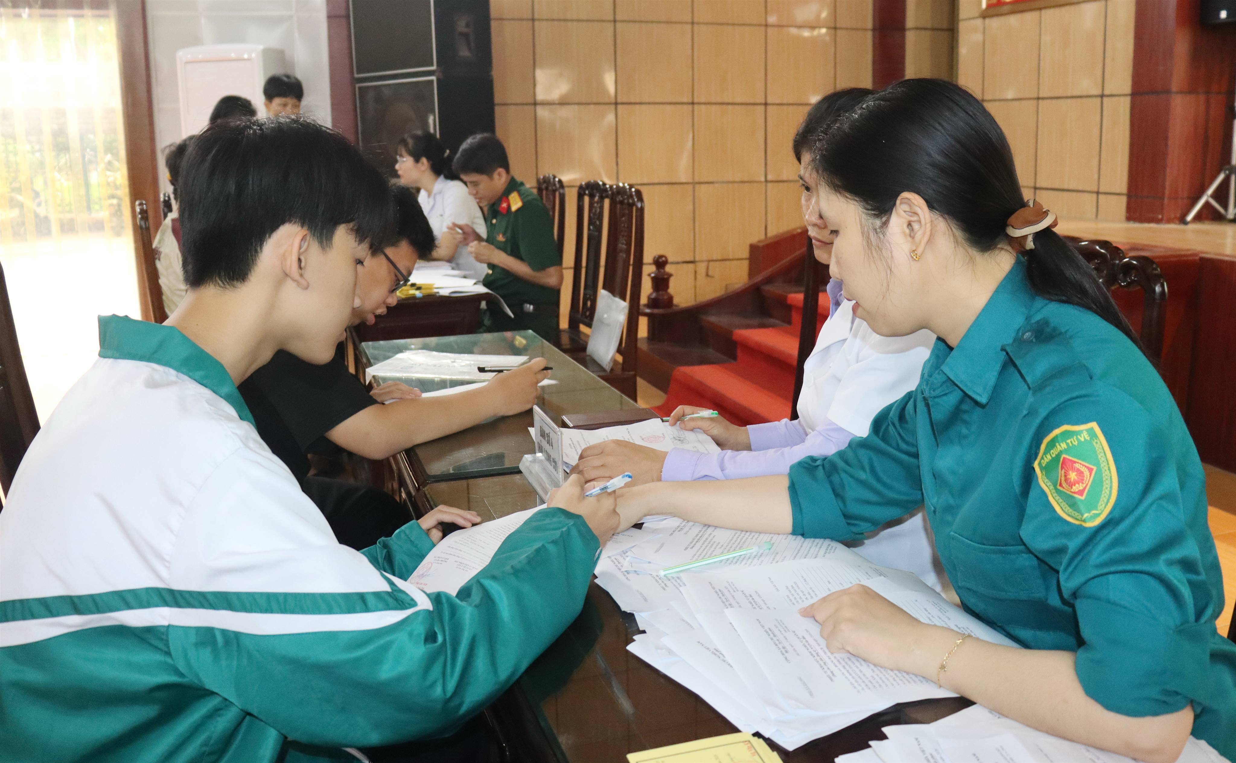 anh tin bai